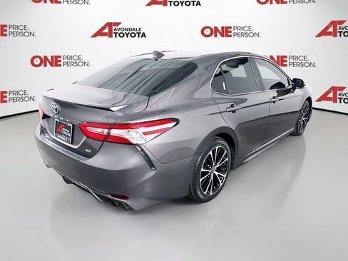Certified 2020 Toyota Camry SE w/ Convenience Package image 7