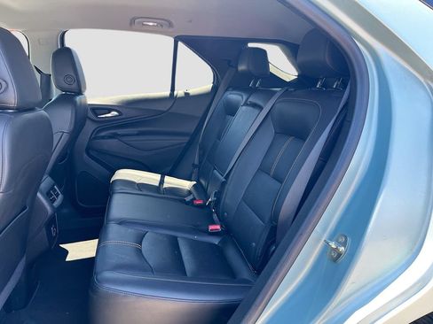 Used 2022 Chevrolet Equinox Premier FWD image 22