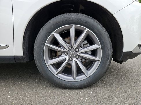 Certified 2024 Acura RDX SH-AWD w/ Technology Package image 9