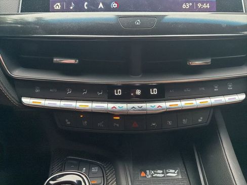 Used 2024 Cadillac CT5 V w/ Platinum Package AWD/4WD image 12