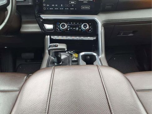 Used 2023 GMC Sierra 1500 Denali w/ Technology Package image 12