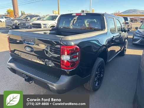 New 2025 Ford Maverick Lariat w/ Black Appearance Package image 4