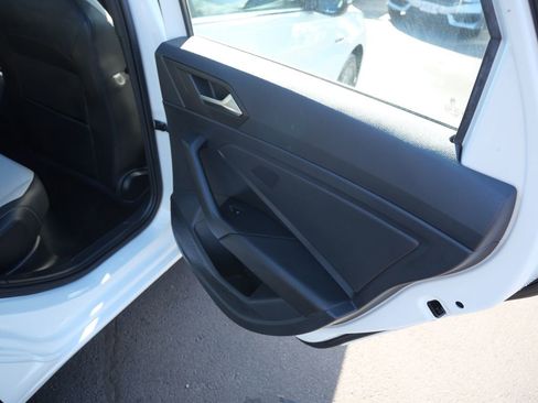 Used 2019 Volkswagen Jetta R-Line image 26