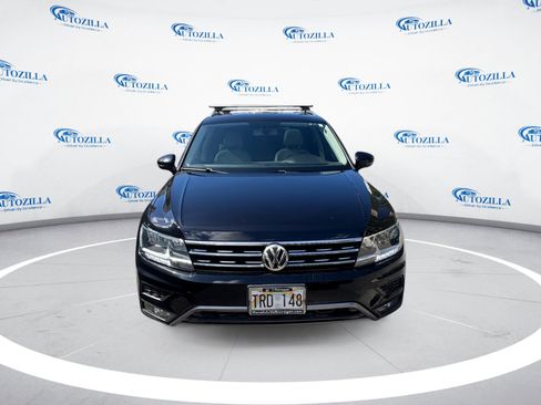 Used 2018 Volkswagen Tiguan SEL FWD image 8