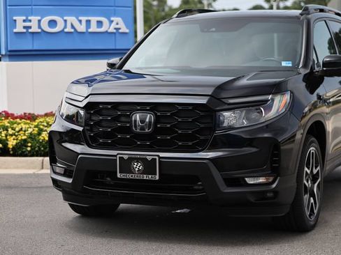 Used 2023 Honda Passport Elite image 2