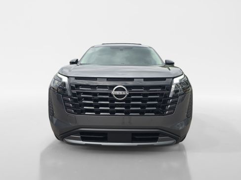 New 2026 Nissan Pathfinder Platinum w/ Cargo Package FWD image 9
