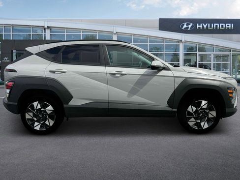 New 2025 Hyundai Kona SEL image 9