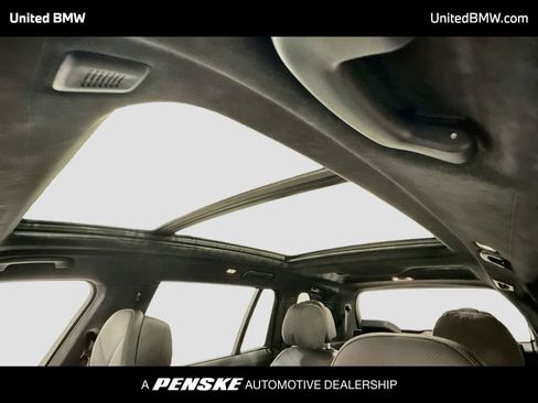 Used 2026 BMW X7 xDrive40i w/ M Sport Package AWD/4WD image 12