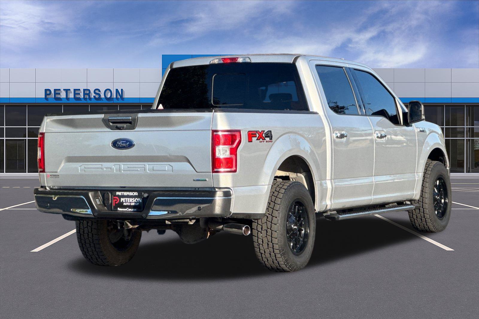 Used 2018 Ford F150 XLT w/ Equipment Group 302A Luxury AWD/4WD image 4