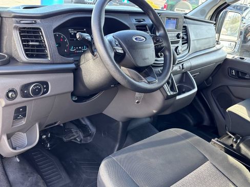 Used 2025 Ford Transit 250 Low Roof w/ Exterior Upgrade Package RWD image 17