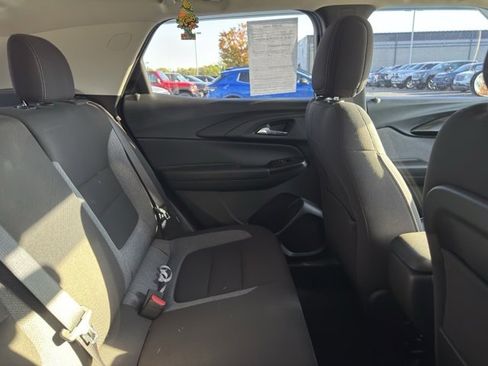 Certified 2022 Chevrolet TrailBlazer LT w/ Convenience Package image 12