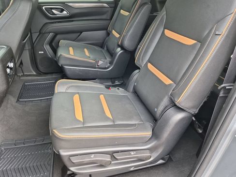 Used 2023 GMC Yukon XL AT4 AWD/4WD image 18