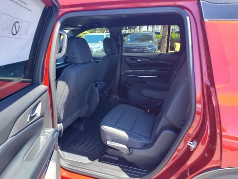 New 2026 Chevrolet Traverse LT w/ Midnight/Sport Edition FWD image 6