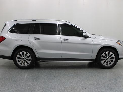 Used 2017 Mercedes-Benz GLS 450 4MATIC image 2