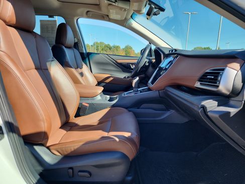 Used 2022 Subaru Outback Touring image 16