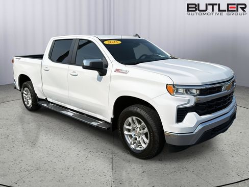 Used 2025 Chevrolet Silverado 1500 LT AWD/4WD image 8