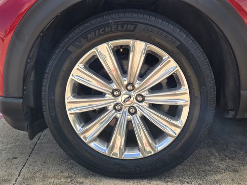 Used 2021 Ford Explorer Limited w/ Equipment Group 301A RWD image 7