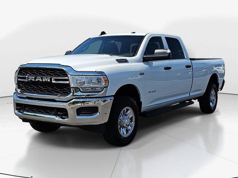 Used 2021 RAM 2500 Tradesman w/ Chrome Appearance Group AWD/4WD image 10