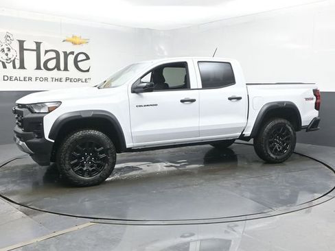 New 2026 Chevrolet Colorado Trail Boss AWD/4WD image 10