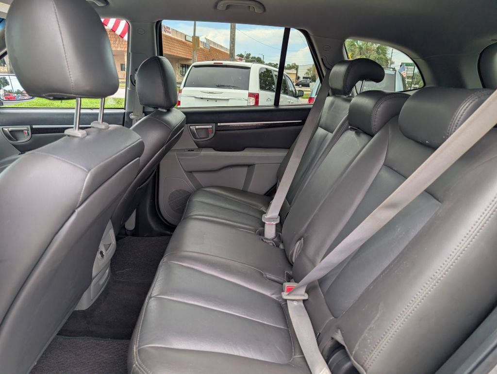 Used 2008 Hyundai Santa Fe GLS FWD image 10