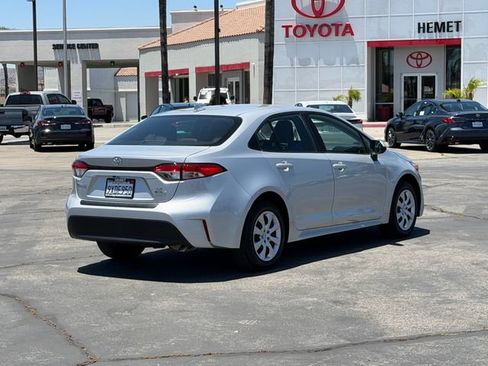 Used 2026 Toyota Corolla LE w/ Carpet Mat Package (TMS) FWD image 5