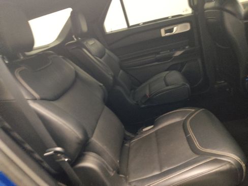 Used 2020 Ford Explorer ST w/ Premium Technology Package AWD/4WD image 19