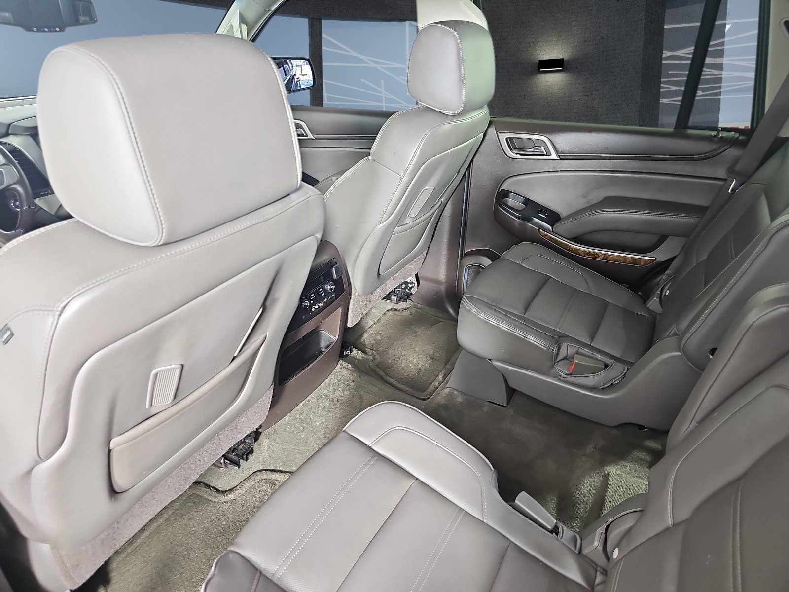 Used 2016 GMC Yukon Denali w/ Open Road Package AWD/4WD image 11