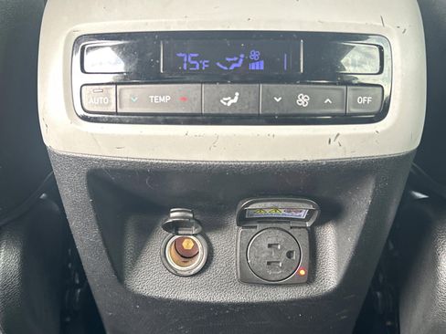 Used 2020 Hyundai Palisade SEL image 25