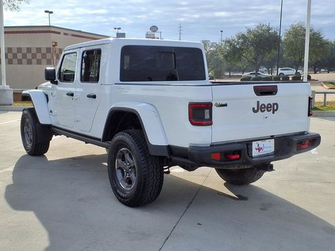 Used 2020 Jeep Gladiator Rubicon image 2