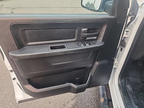 Used 2018 RAM 1500 Tradesman w/ Popular Equipment Group AWD/4WD image 8