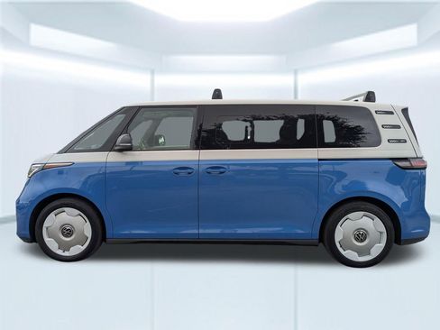 Used 2025 Volkswagen ID. Buzz 1st Edition AWD/4WD image 2