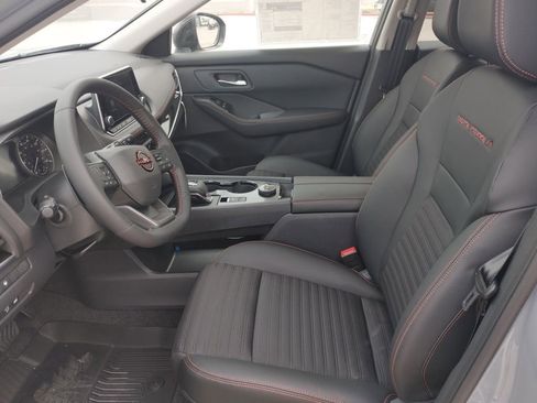 New 2026 Nissan Rogue SV AWD/4WD image 14