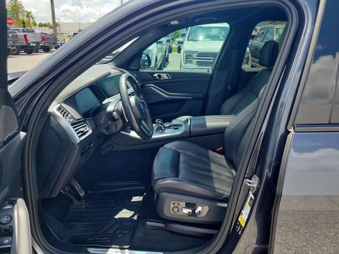 Used 2020 BMW X5 M50i w/ Premium Package AWD/4WD image 22