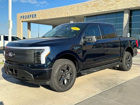 New 2025 Ford F150 Lightning Flash image 38