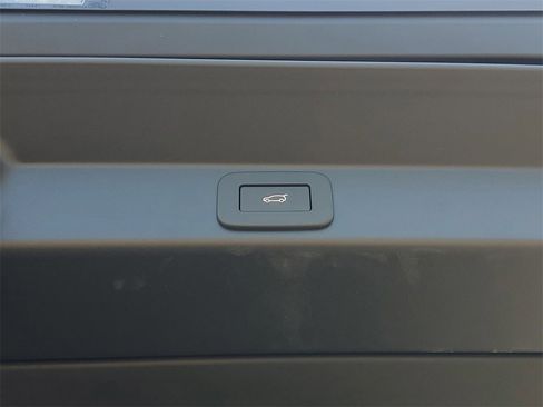 New 2025 Land Rover Range Rover Sport Dynamic SE image 8