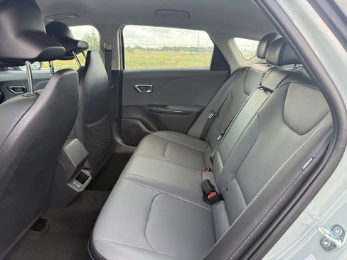 New 2026 Kia K5 GT FWD image 11