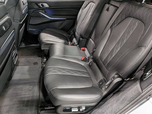 Used 2025 BMW X7 M60i w/ Executive Package AWD/4WD image 20