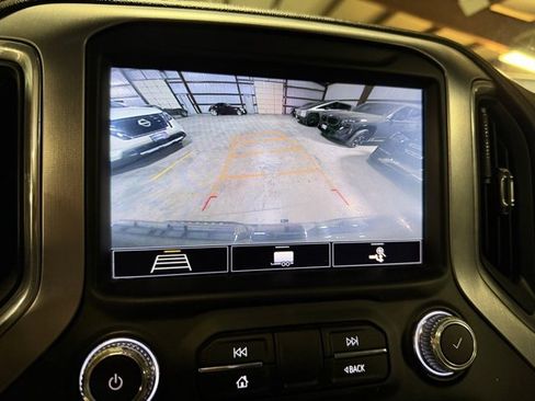 Used 2020 GMC Sierra 1500 SLT image 18