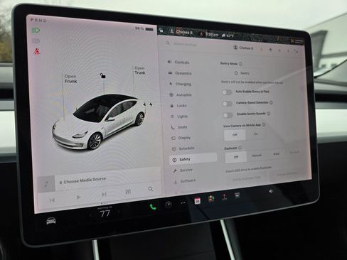 Used 2020 Tesla Model 3 Standard Range Plus image 52