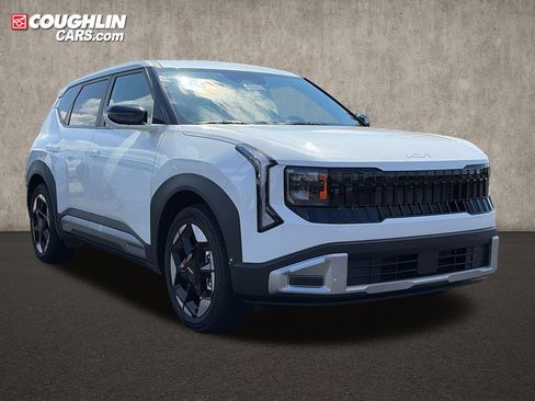 New 2027 Kia Seltos S FWD image 1