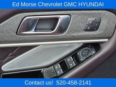Used 2025 Ford Explorer Platinum w/ Ultimate Package AWD/4WD image 11