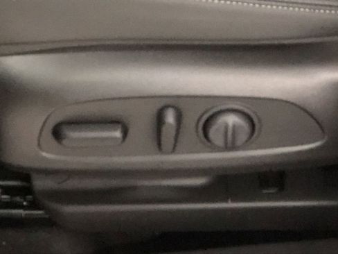 Used 2020 Buick Encore GX Select FWD image 12