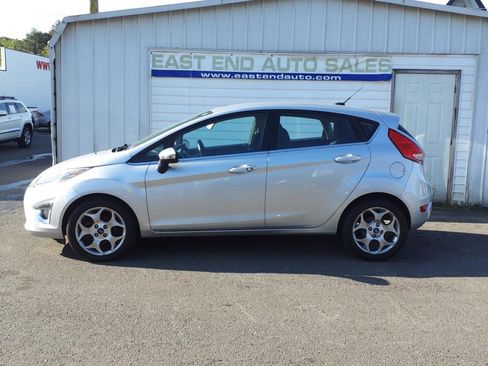 Used 2012 Ford Fiesta SES image 2