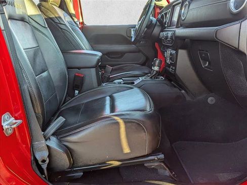 Used 2021 Jeep Wrangler Unlimited Sahara image 20