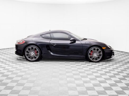 Certified 2015 Porsche Cayman GTS image 8