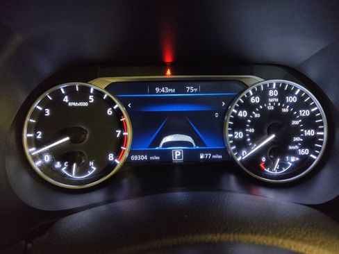 Used 2023 Nissan Sentra SV FWD image 23