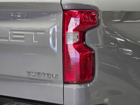 Used 2024 Chevrolet Silverado 1500 Custom RWD image 12