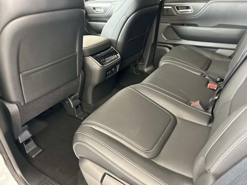 New 2026 INFINITI QX80 Pure w/ Cargo Package AWD/4WD image 18