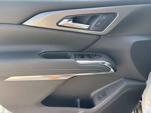 New 2026 Chevrolet Traverse LT w/ Midnight/Sport Edition image 24