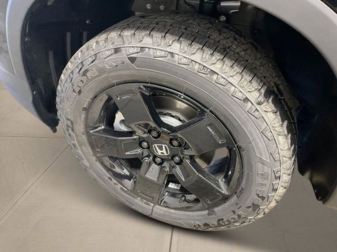 New 2026 Honda Ridgeline Black Edition image 11